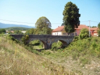 http://slike.nasa-lika.com/albums/userpics/10545/kameni_most_u_svici_2C2011.jpg